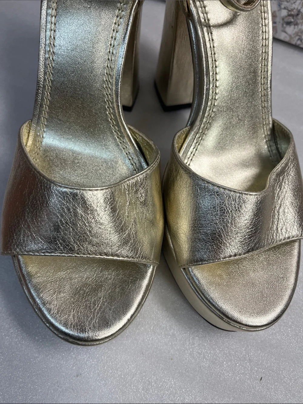 Tory Burch Metallic Gold Platform Sandals w/a Chunky Block Heel